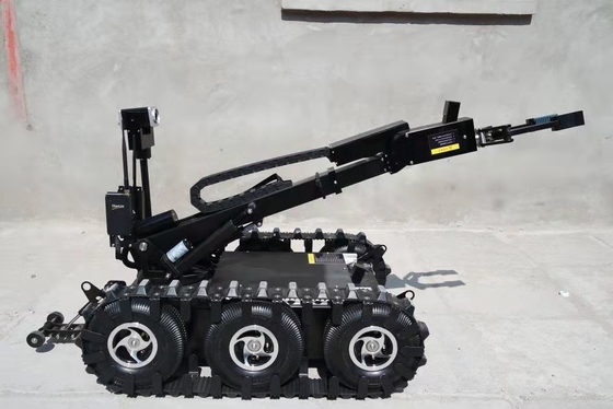 실시간 디스플레이를 촬영하는 두배 그리퍼 불발 폭탄 처리 로봇 3D